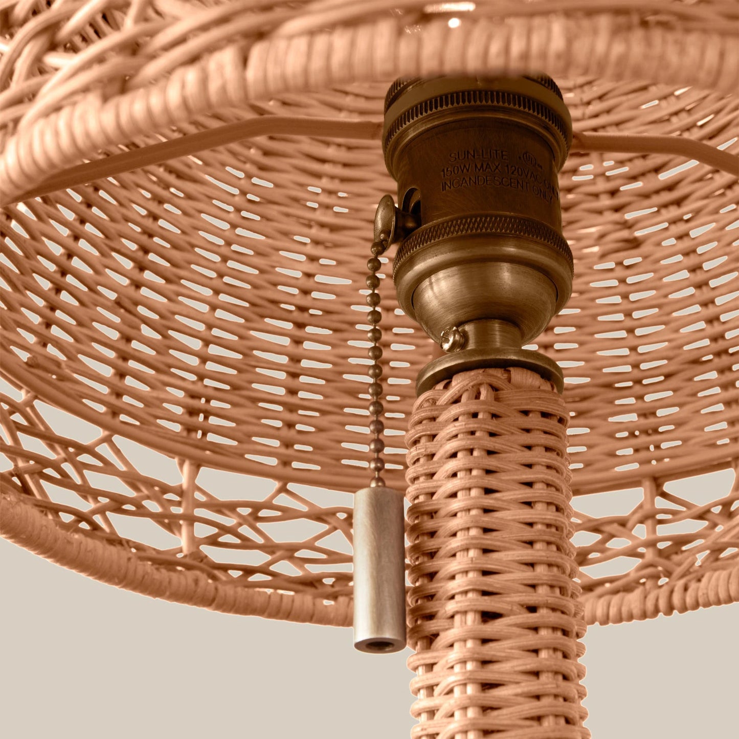 Wicker Rattan Mushroom Vintage Table Lamp – Boho Chic Lighting for a Cozy Home