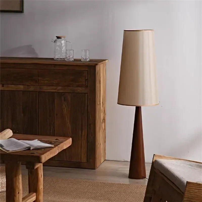 Standing fabric lamp 